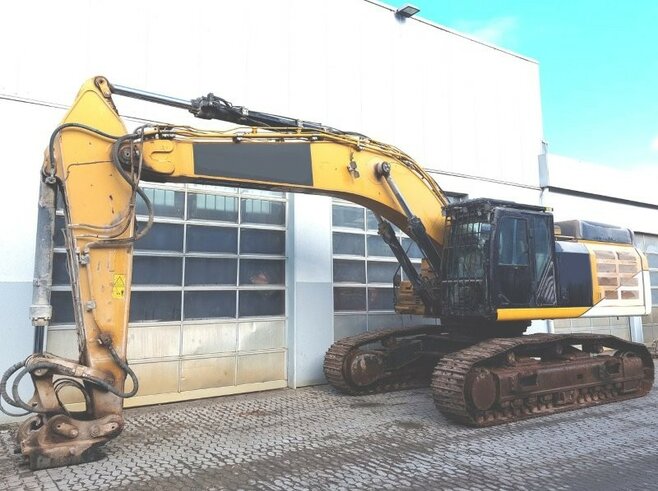 Caterpillar 352F