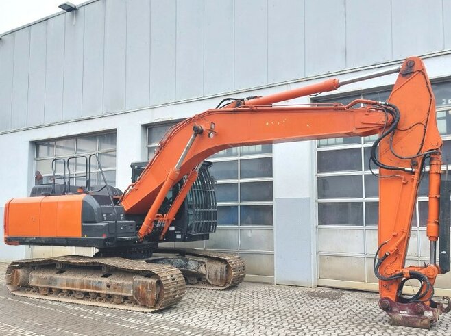 Hitachi ZX250LCN-7