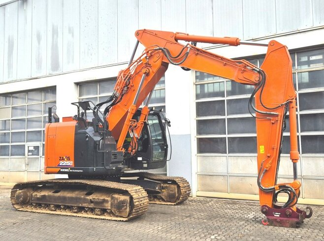 Hitachi ZX225USLC-6