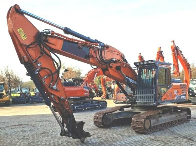 Doosan DX255LC-5