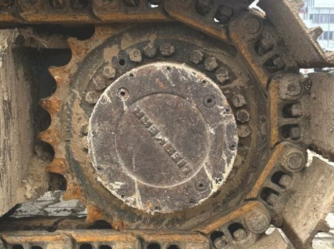 Liebherr R926 Compact