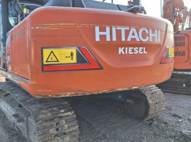 Hitachi ZX210LC-7