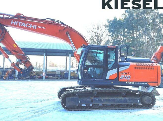 Hitachi ZX210LC-7