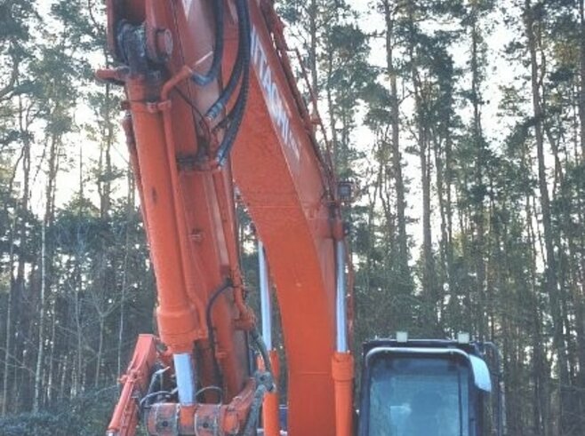 Hitachi ZX210LC-7