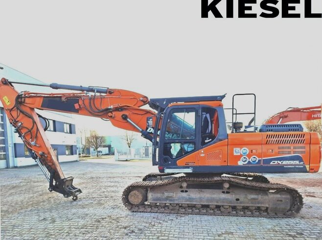 Doosan DX255LC-5