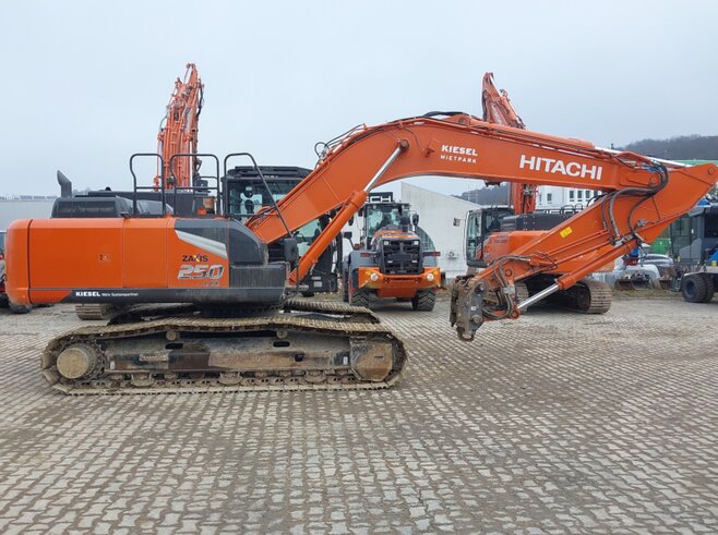 Hitachi ZX250LCN-7