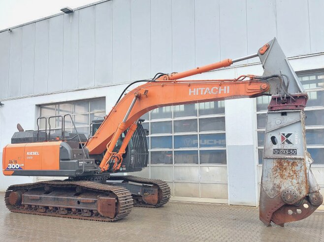 Hitachi ZX300LCN-6 +Demarec DXS-50