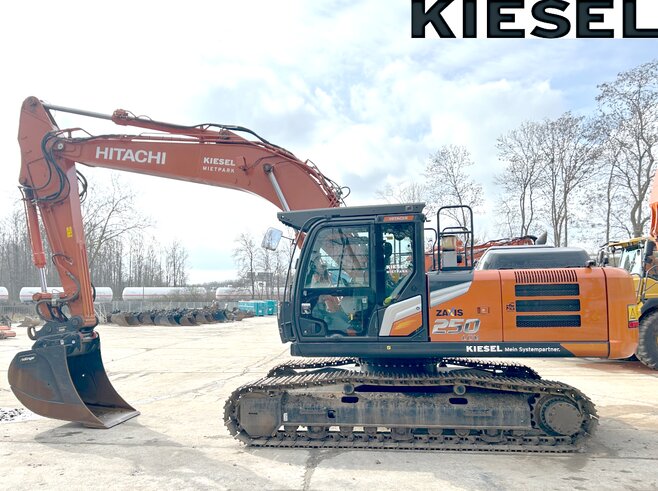 Hitachi ZX250LCN-7