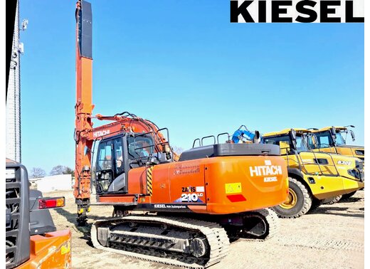 Hitachi ZX210LC-6 Teledipper