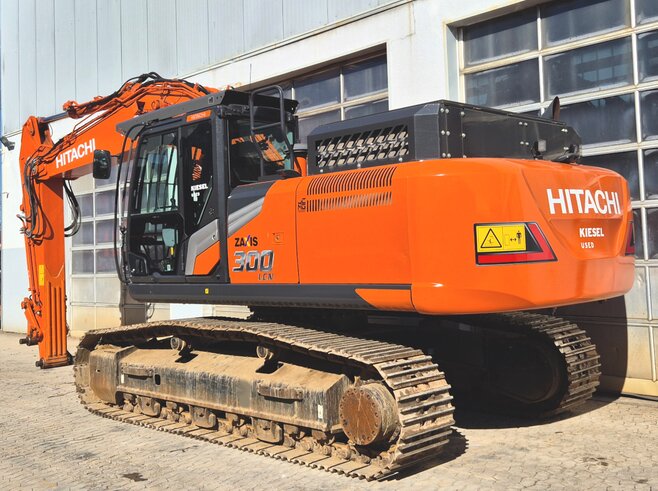 Hitachi ZX300LCN-7