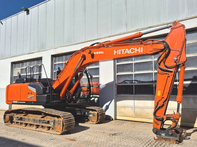 Hitachi ZX210LC-7