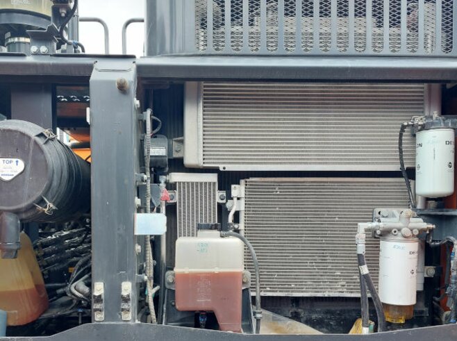 Doosan DX235LC-7