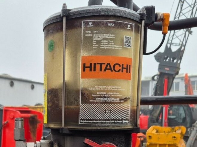 Hitachi ZX135US-7