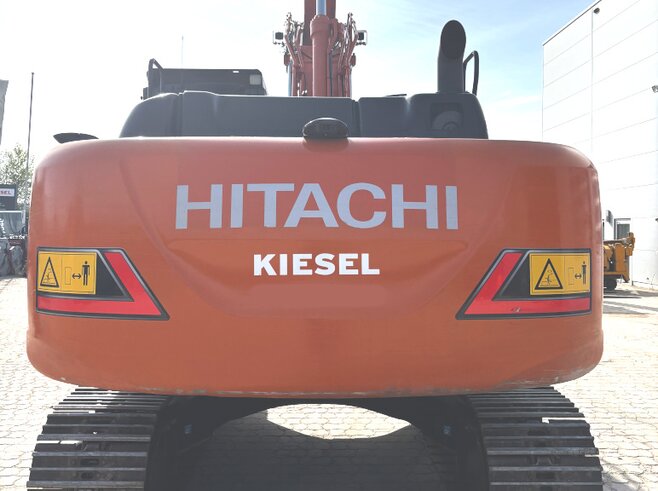 Hitachi ZX250LCN-7