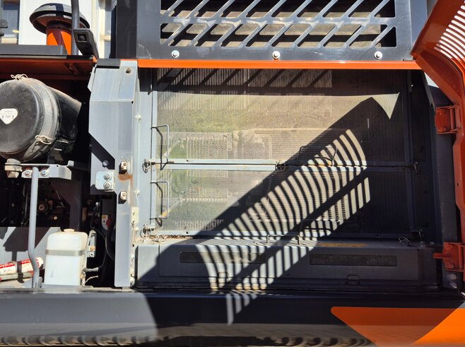 Hitachi ZX300LCN-7