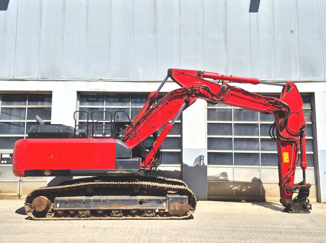 Hitachi ZX300LCN-6