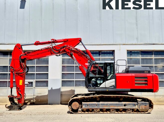 Hitachi ZX300LCN-6