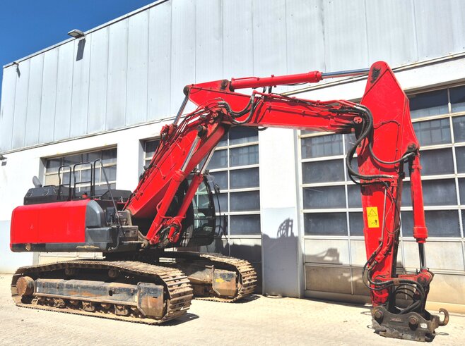 Hitachi ZX300LCN-6