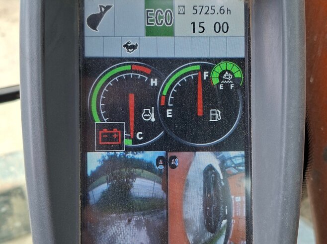 Hitachi ZX135US-6