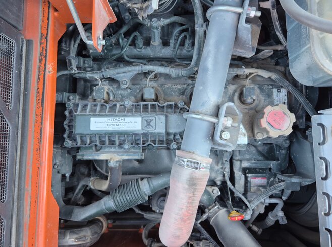 Hitachi ZX135US-7