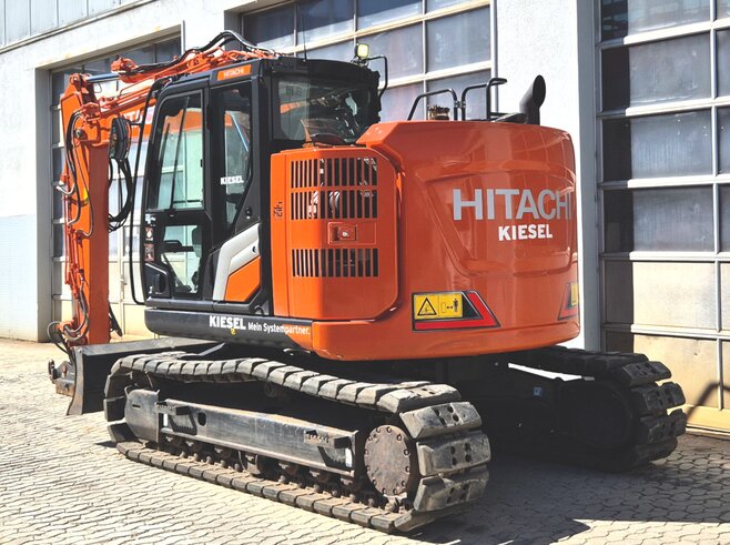 Hitachi ZX135US-7
