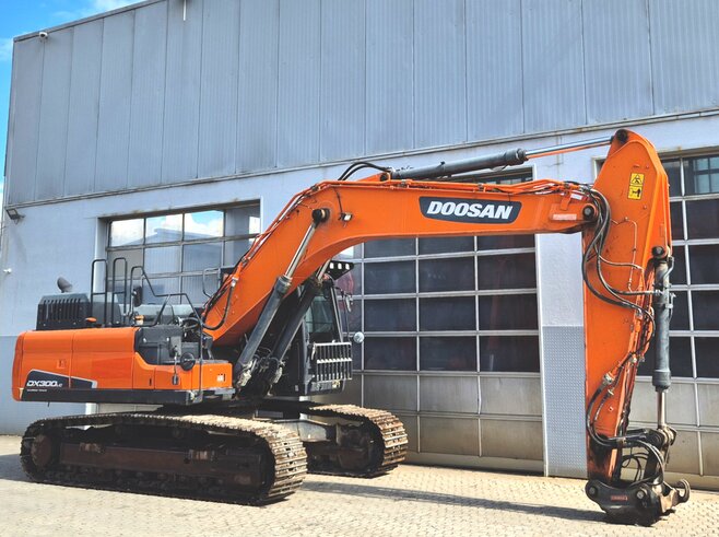 Doosan DX300LC-5