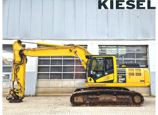 Komatsu PC240NLC-11