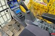 Komatsu PC240NLC-11