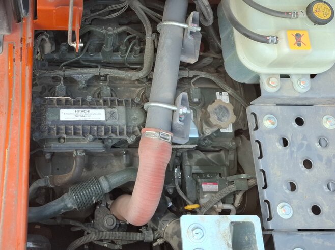 Hitachi ZX135US-7
