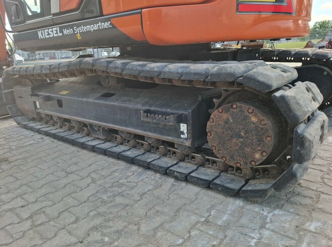 Hitachi ZX135US-7