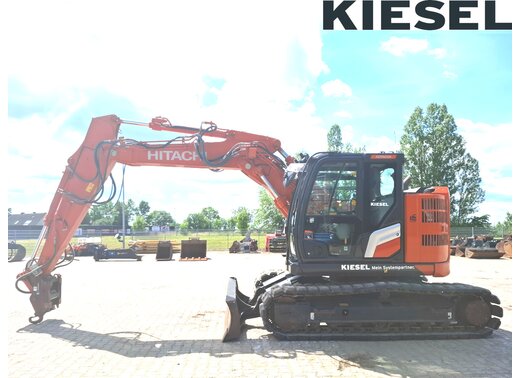 Hitachi ZX135US-7