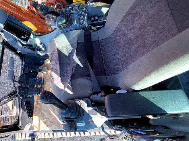 Hitachi ZX250LCN-7
