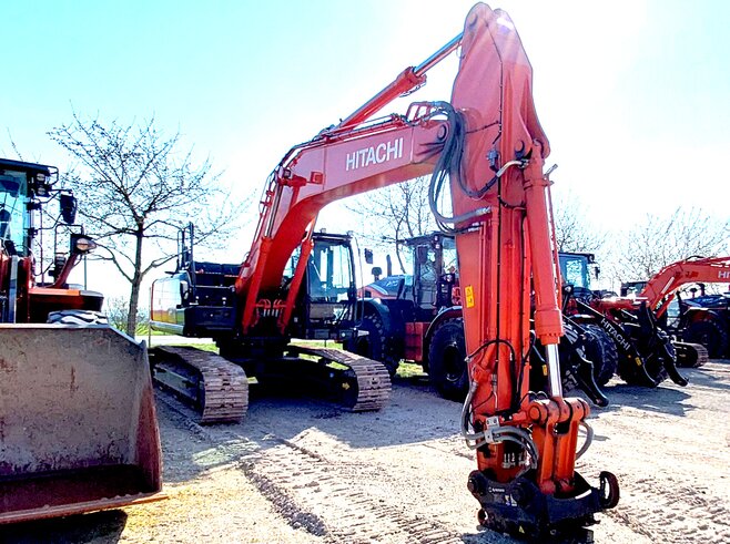 Hitachi ZX250LCN-7