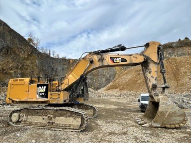 Caterpillar 374FL