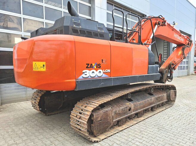 Hitachi ZX300LCN-6
