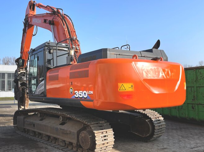 Hitachi ZX350LCN-6