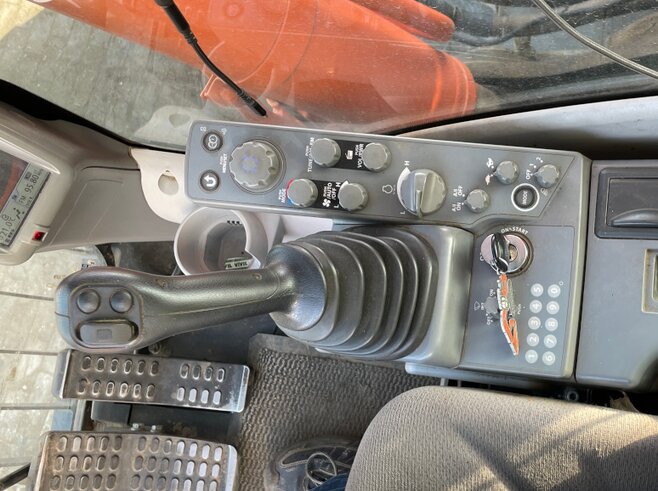 Hitachi ZX350LCN-6