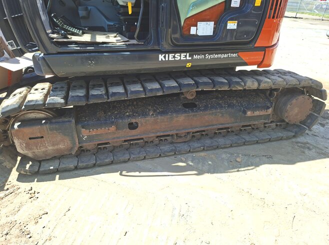 Hitachi ZX135US-7