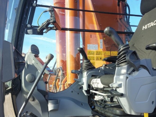Hitachi ZX350LCN-7