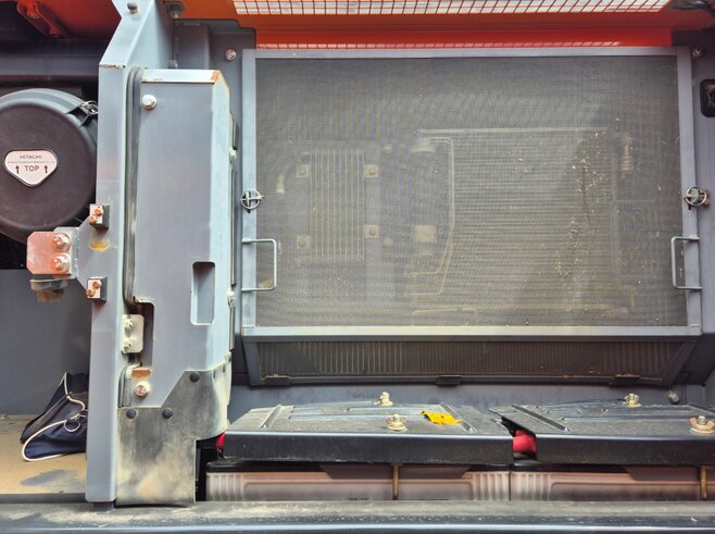 Hitachi ZX250LCN-7