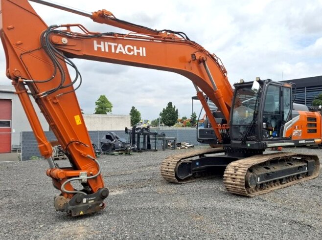 Hitachi ZX250LCN-7