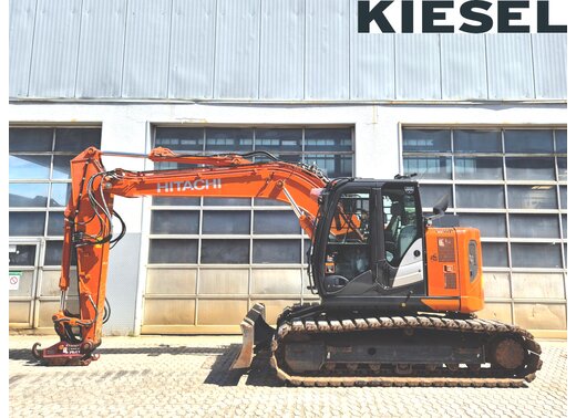 Hitachi ZX135US-6