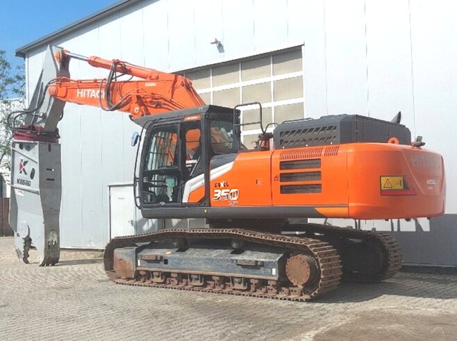 Hitachi ZX350LCN-7 + Demarec DXS-60
