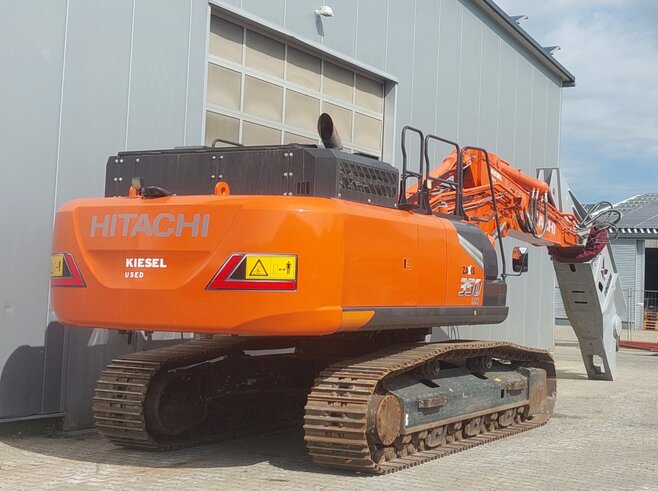 Hitachi ZX350LCN-7 + Demarec DXS-60