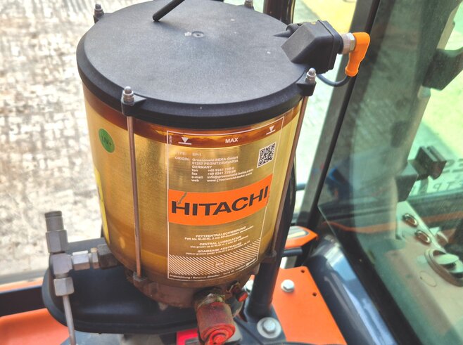 Hitachi ZX250LCN-7