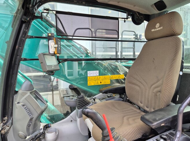 Hitachi ZX300LCN-6