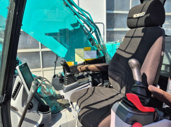Kobelco SK210NLC-11