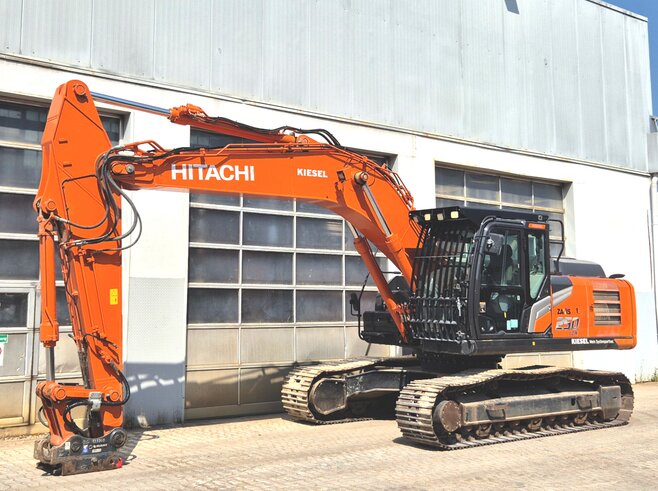 Hitachi ZX250LCN-7