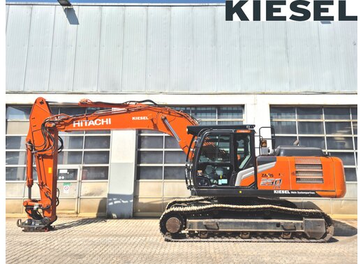 Hitachi ZX250LCN-7