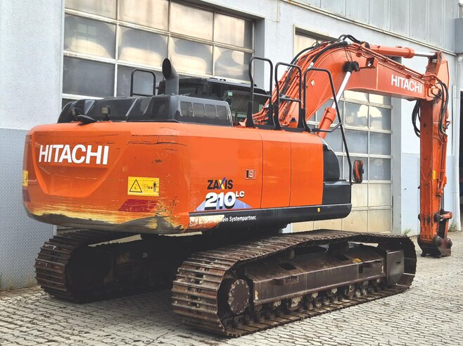 Hitachi ZX210LC-6